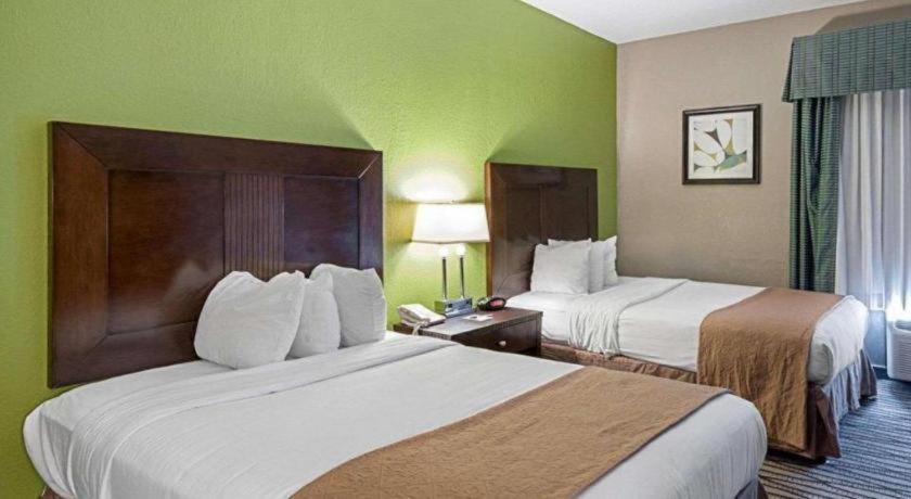 Quality Suites Sulphur Zewnętrze zdjęcie