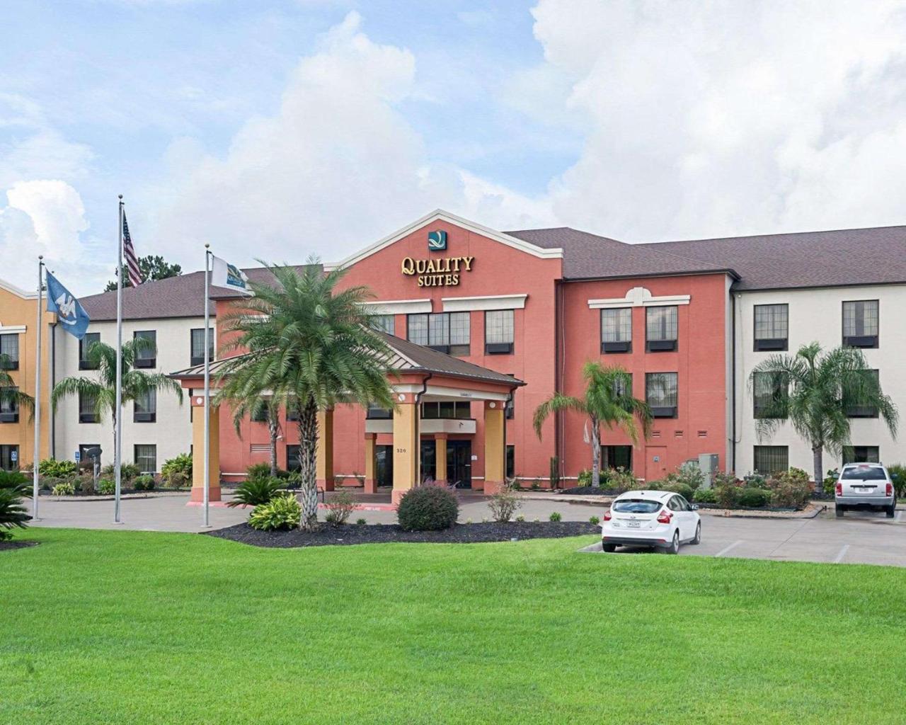 Quality Suites Sulphur Zewnętrze zdjęcie