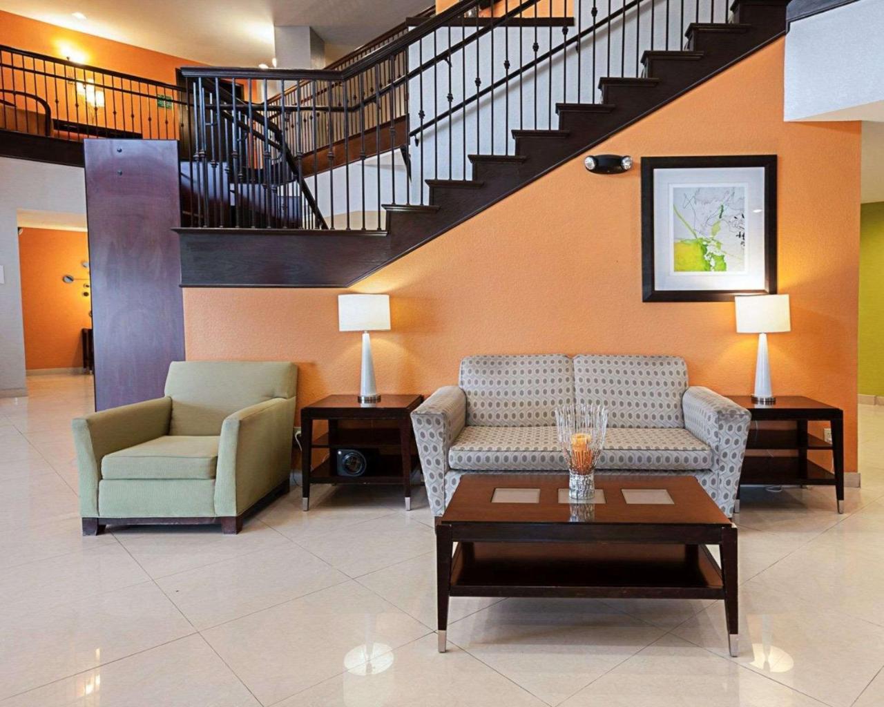 Quality Suites Sulphur Zewnętrze zdjęcie